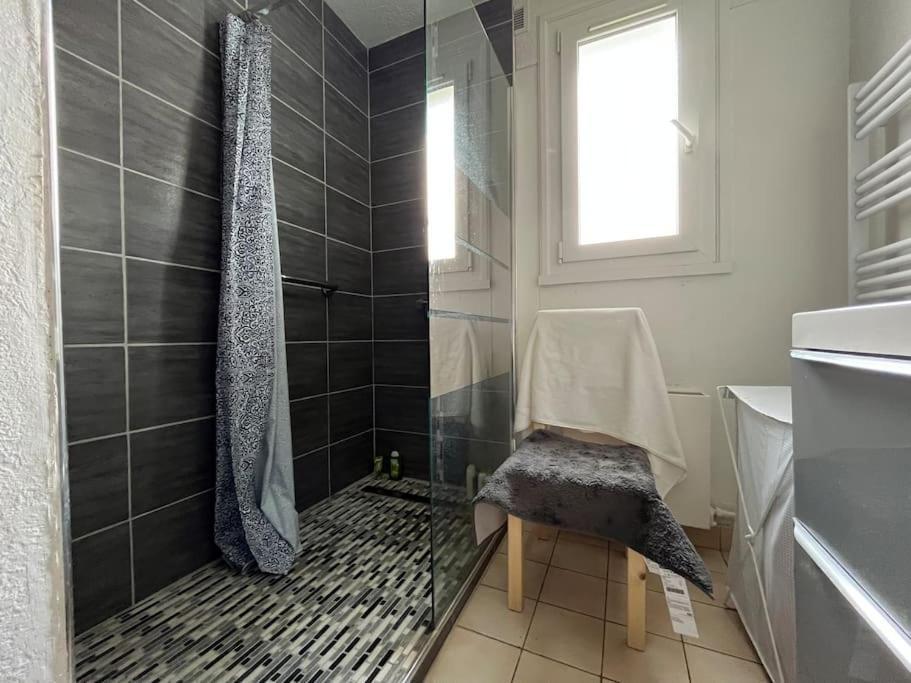 Maisonnette - Jardin Exterieur Champagne-sur-Seine Exterior foto